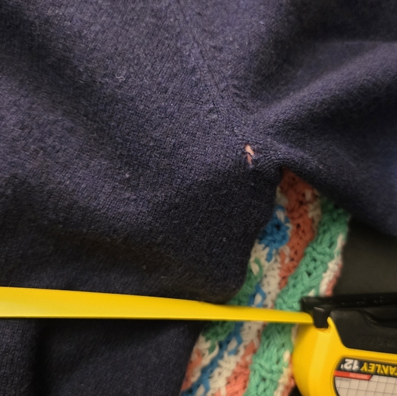 Christian Lacroix Navy V Neck Sweater 2 Ply Cashmere Size M - Picture 8 of 9